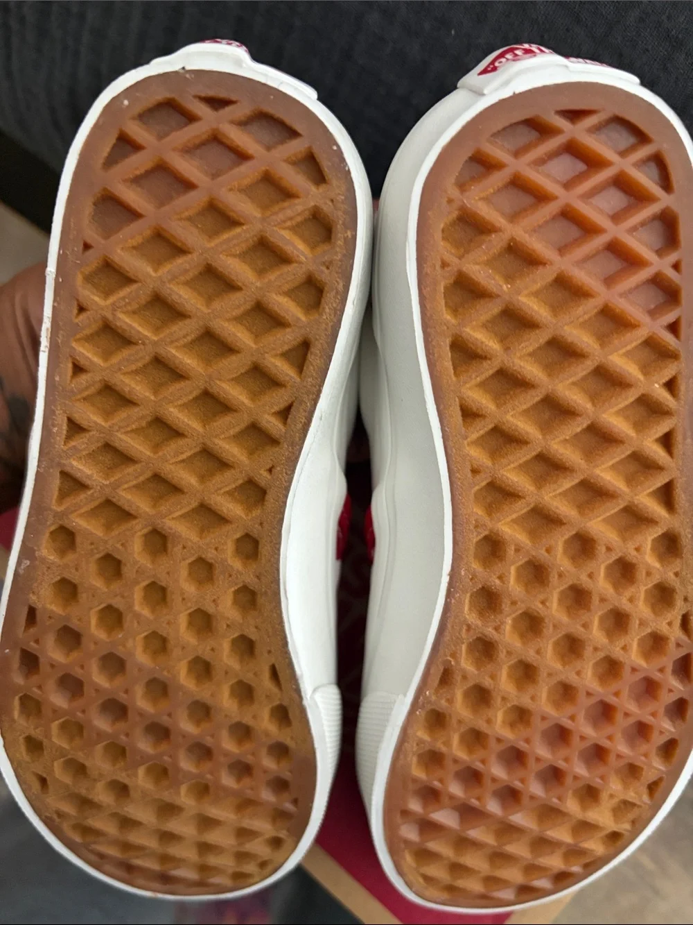 New Vans Kids Checkerboard Heart Slip-On - Red & White